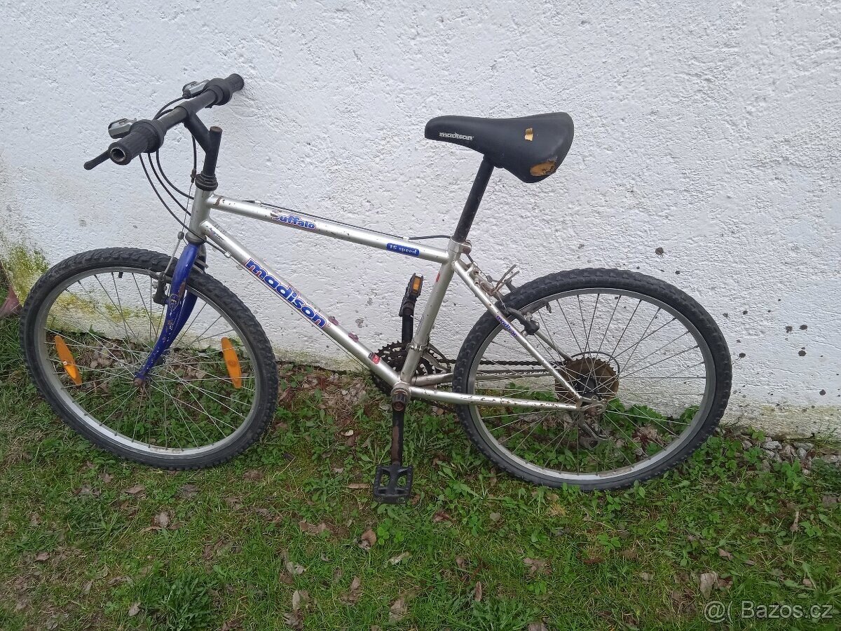 Chlapecké kolo velikost 24 značka Madison