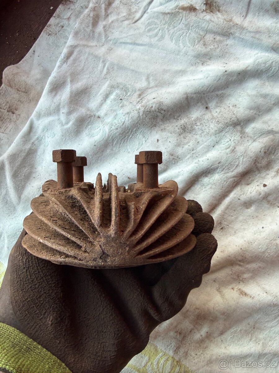 Jawa Villiers - hlava válce na první typ