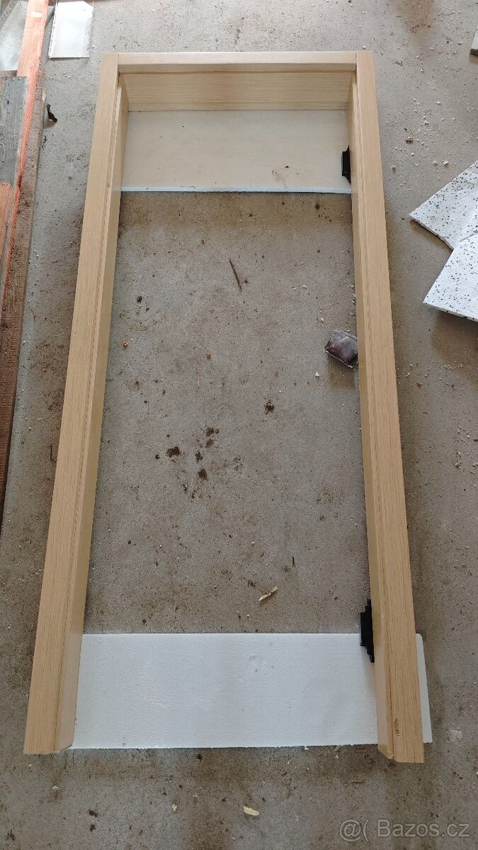 Prodám interiérové dveře