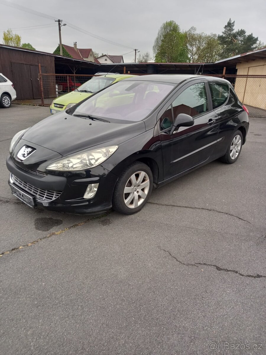 PEUGEOT 308 1.6 HDI sport