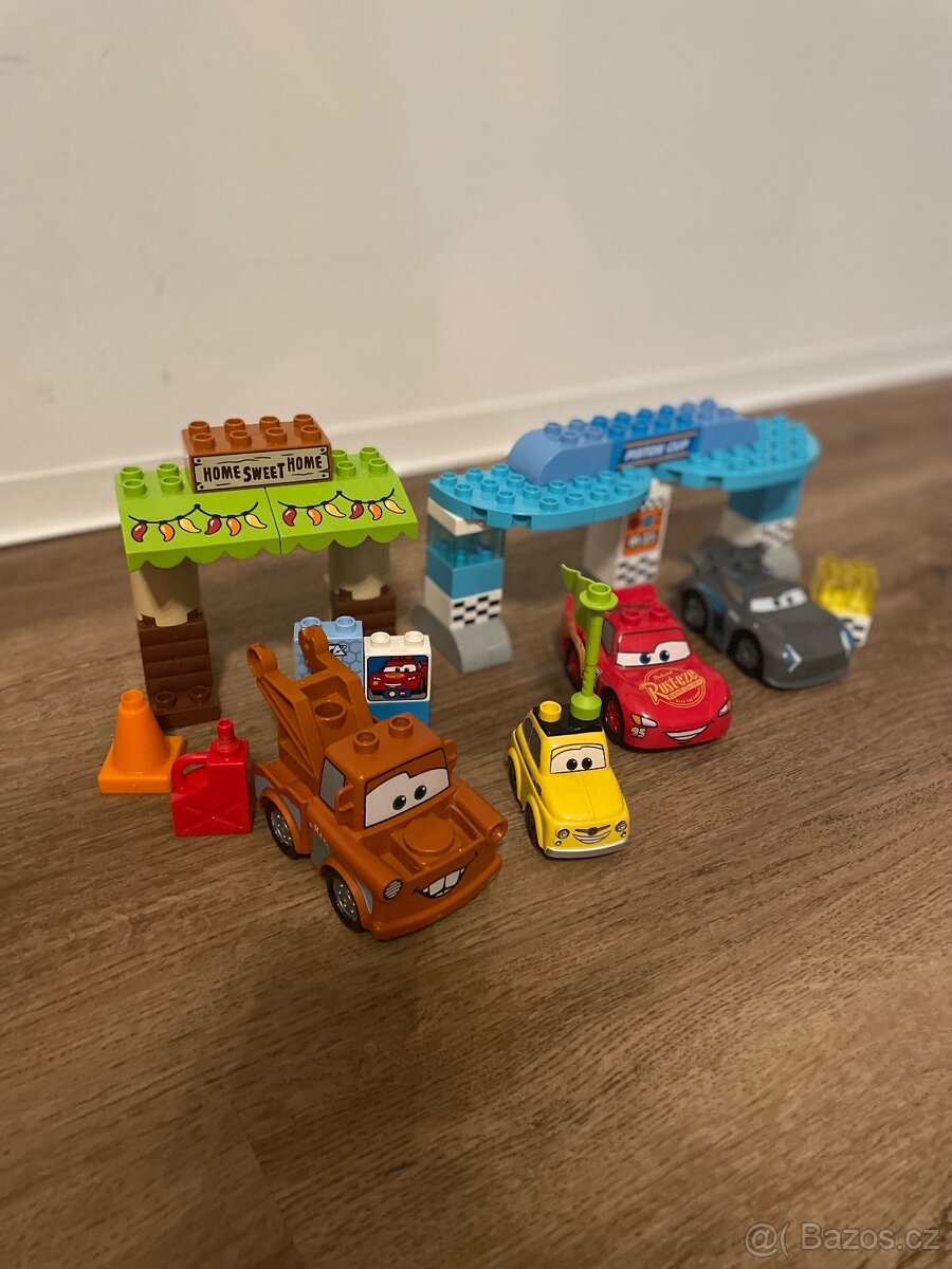Lego duplo cars