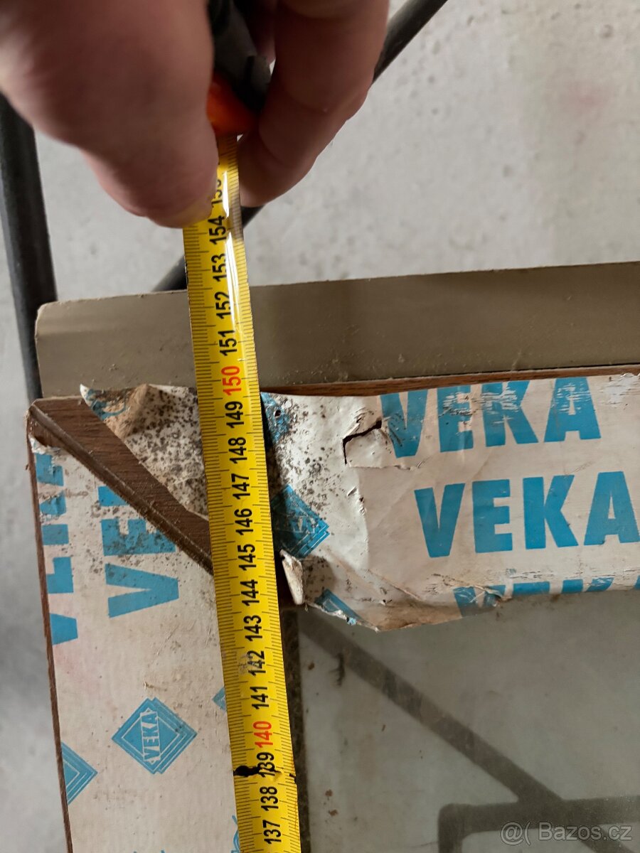 Plastové okno 150cm x100cm