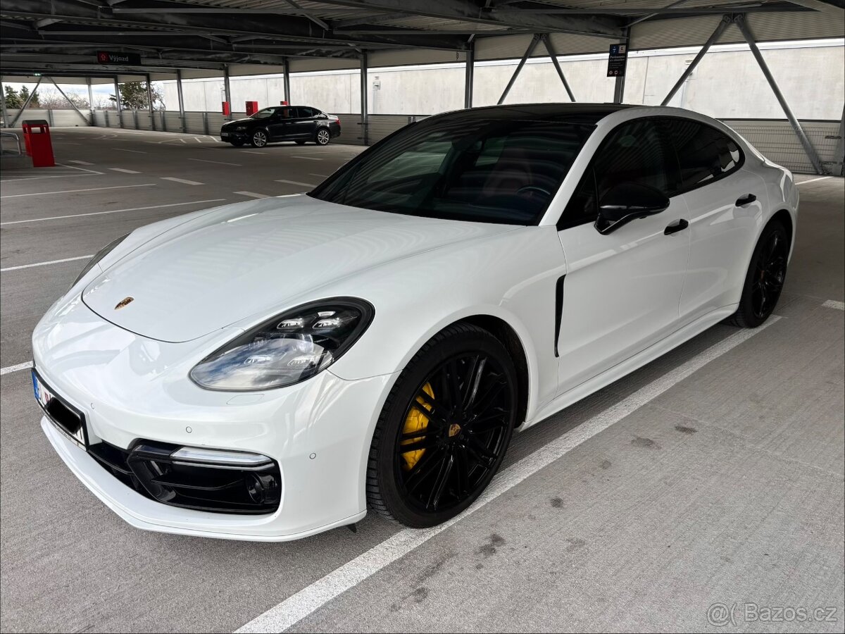 Porsche Panamera 4S 971 4.0D V8
