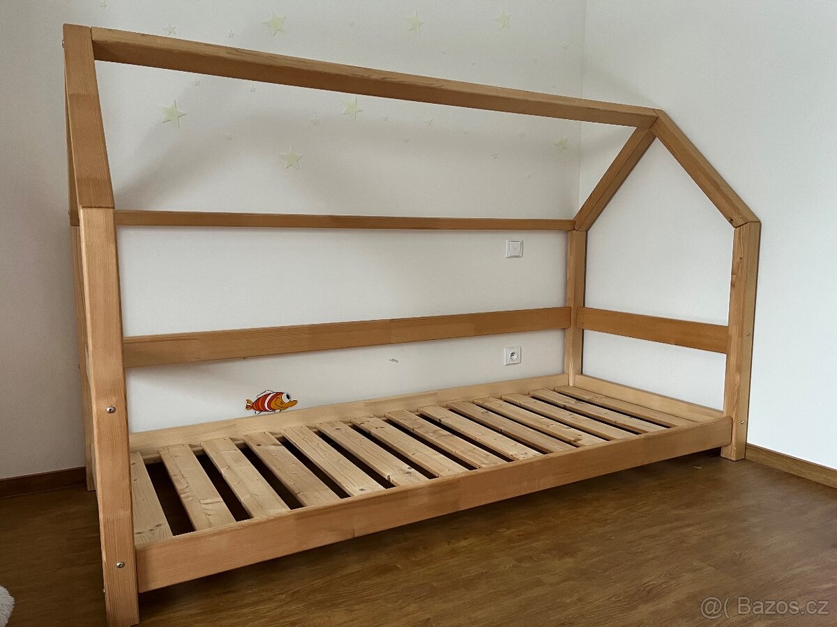 Domečková postel Benlemi 200x80