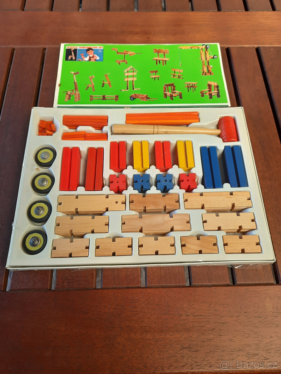 Retro stavebnice Construction set.