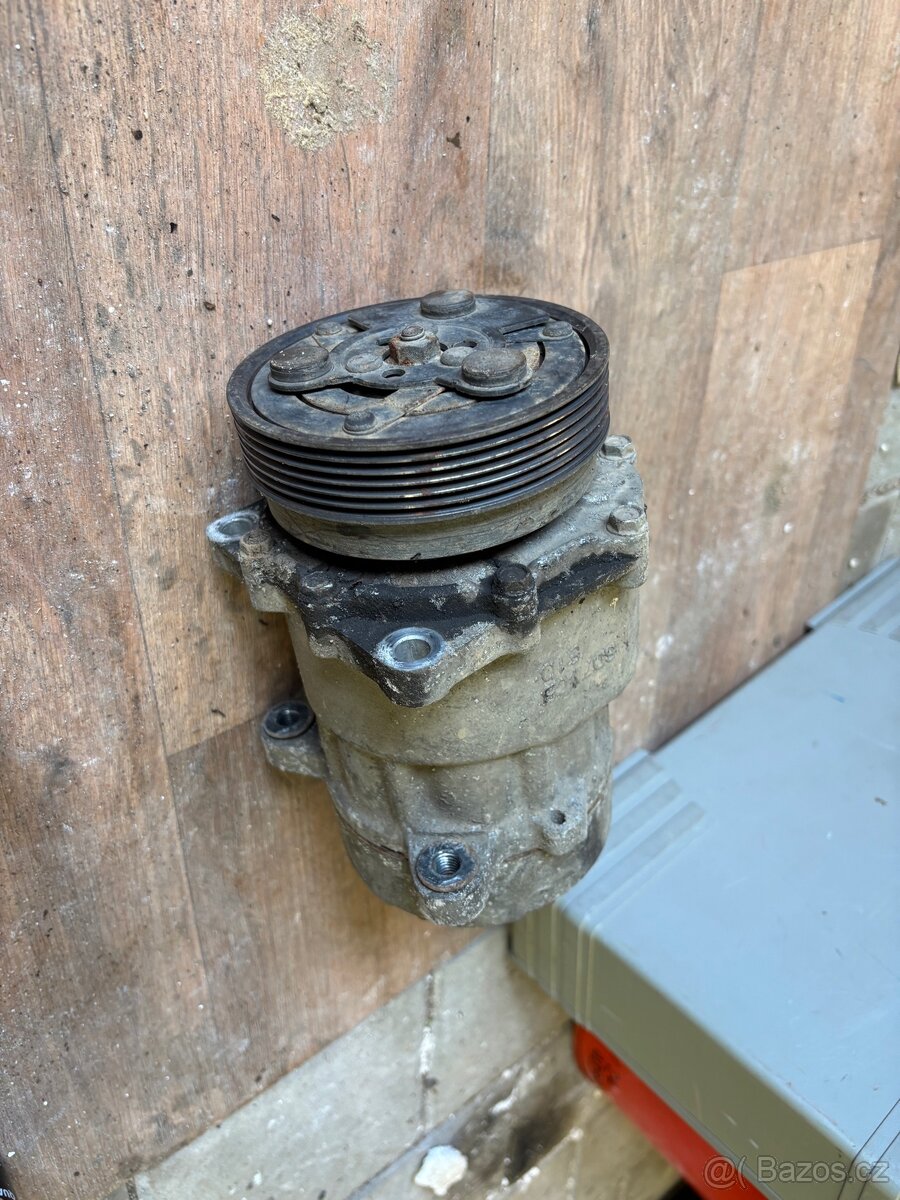 Vw golf 4 Kompresor klimatizace