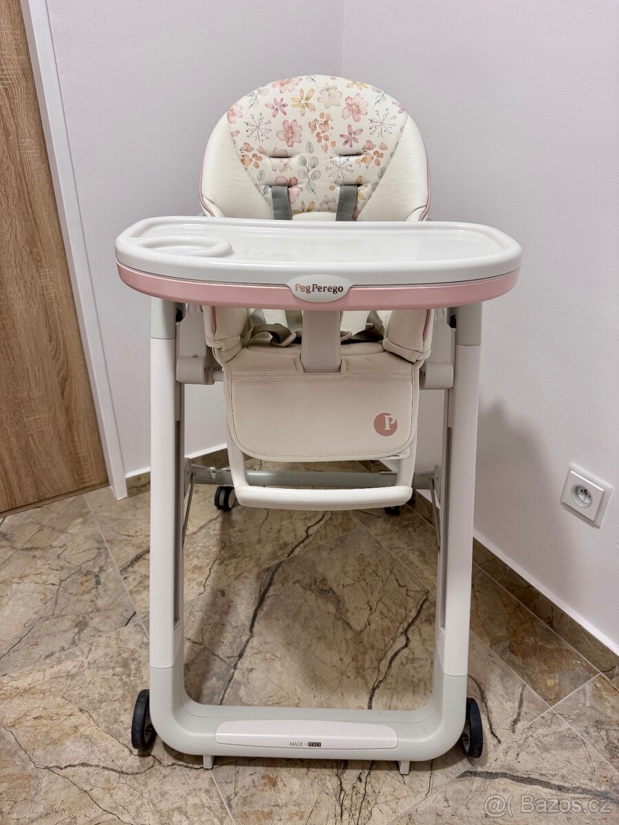 Dětská jídelní židlička