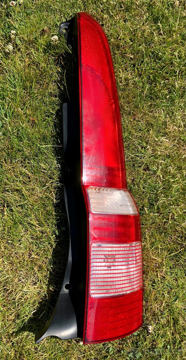 Pravé zadní světlo Fiat Panda