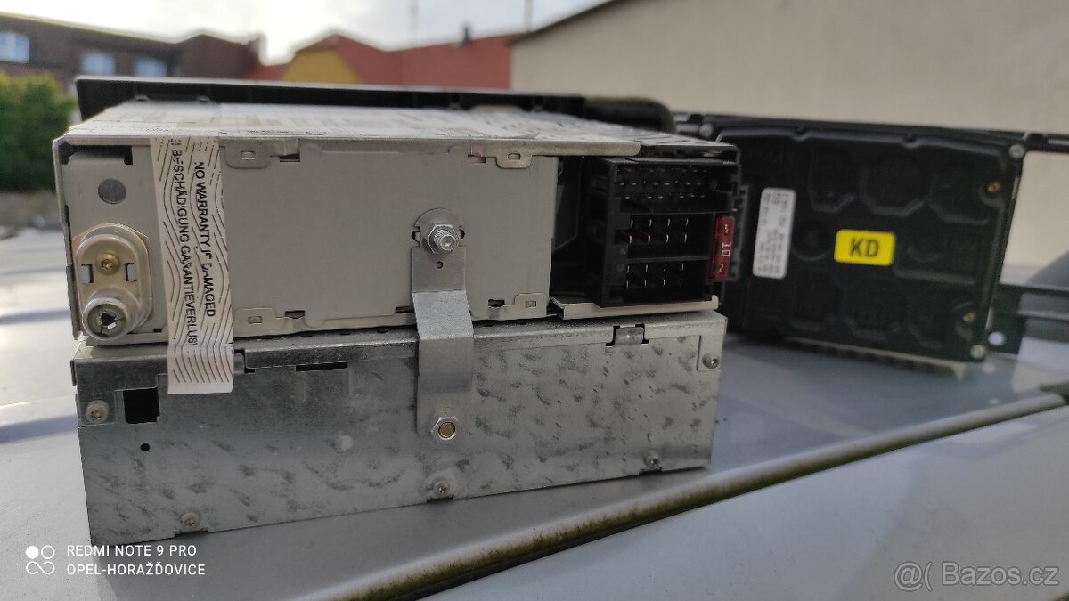 Radio s displejem do Opel Vectra C/ Signum