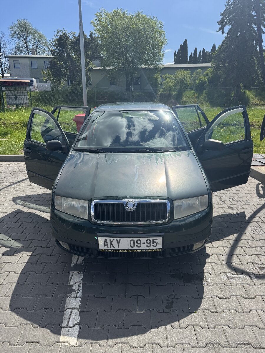(Rezerva od 01.06)Pronajen vozu škoda fabie kombi
