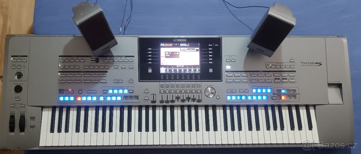 Tyros 5