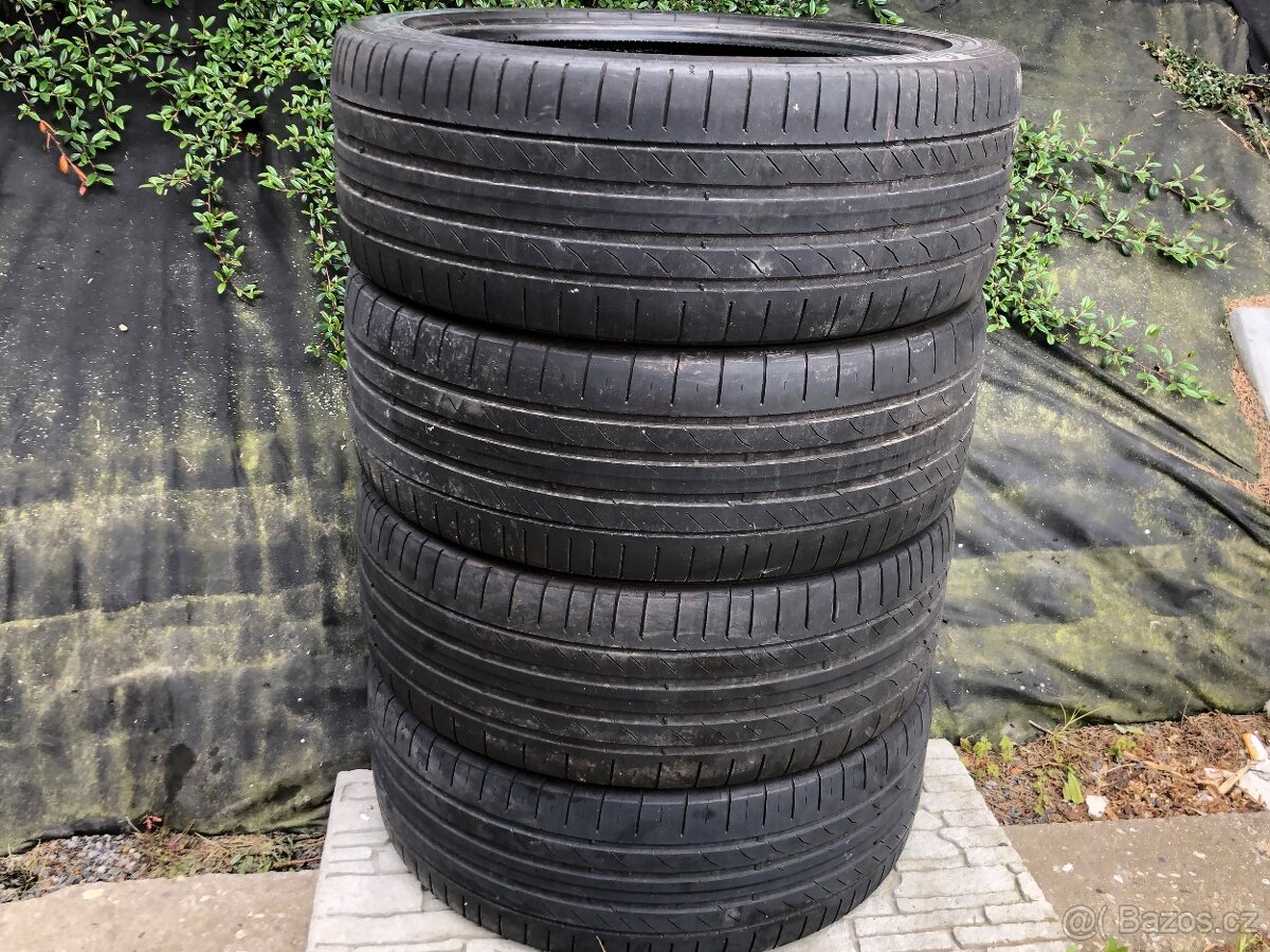 235/45r20