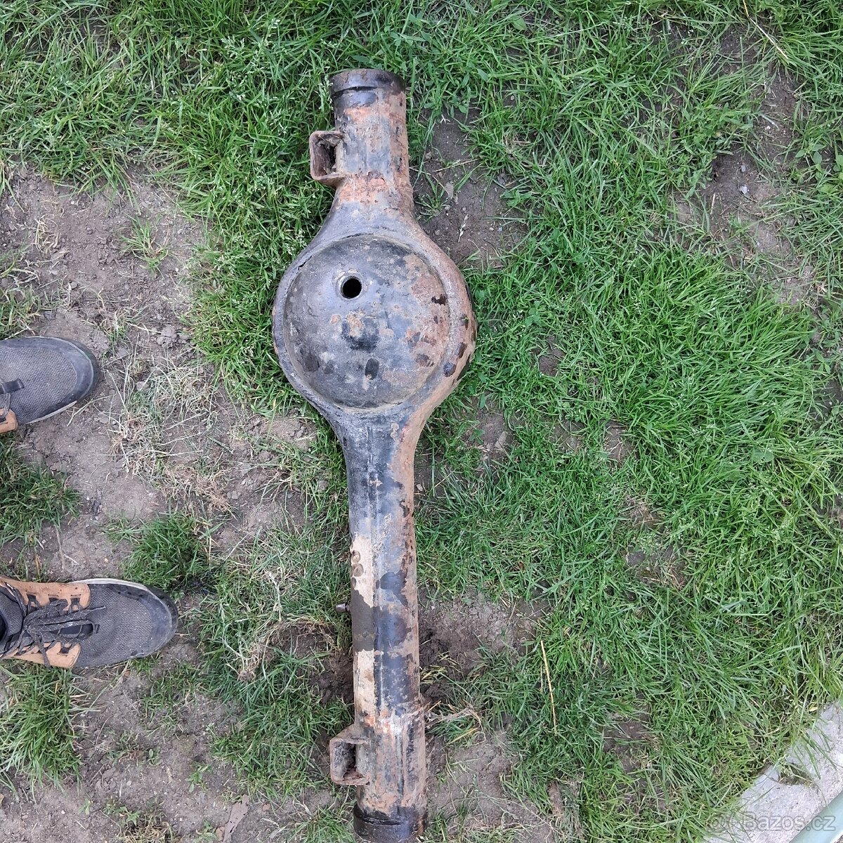 Prodám těleso nápravy aro m 461