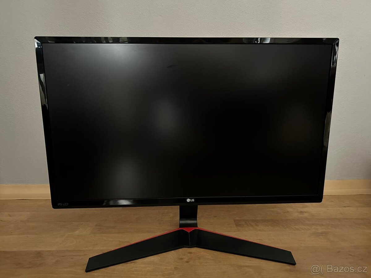 IPS herní monitor