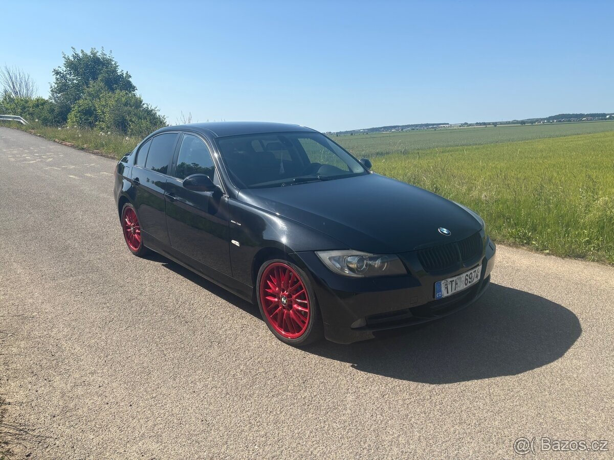 BMW e90 330D