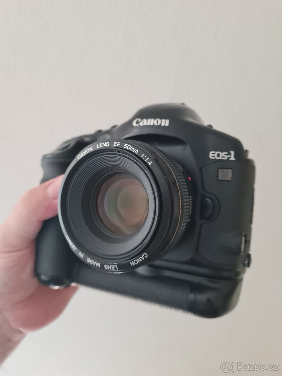 Canon EOS 1V