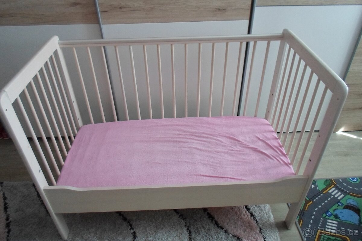 Dětská postýlka