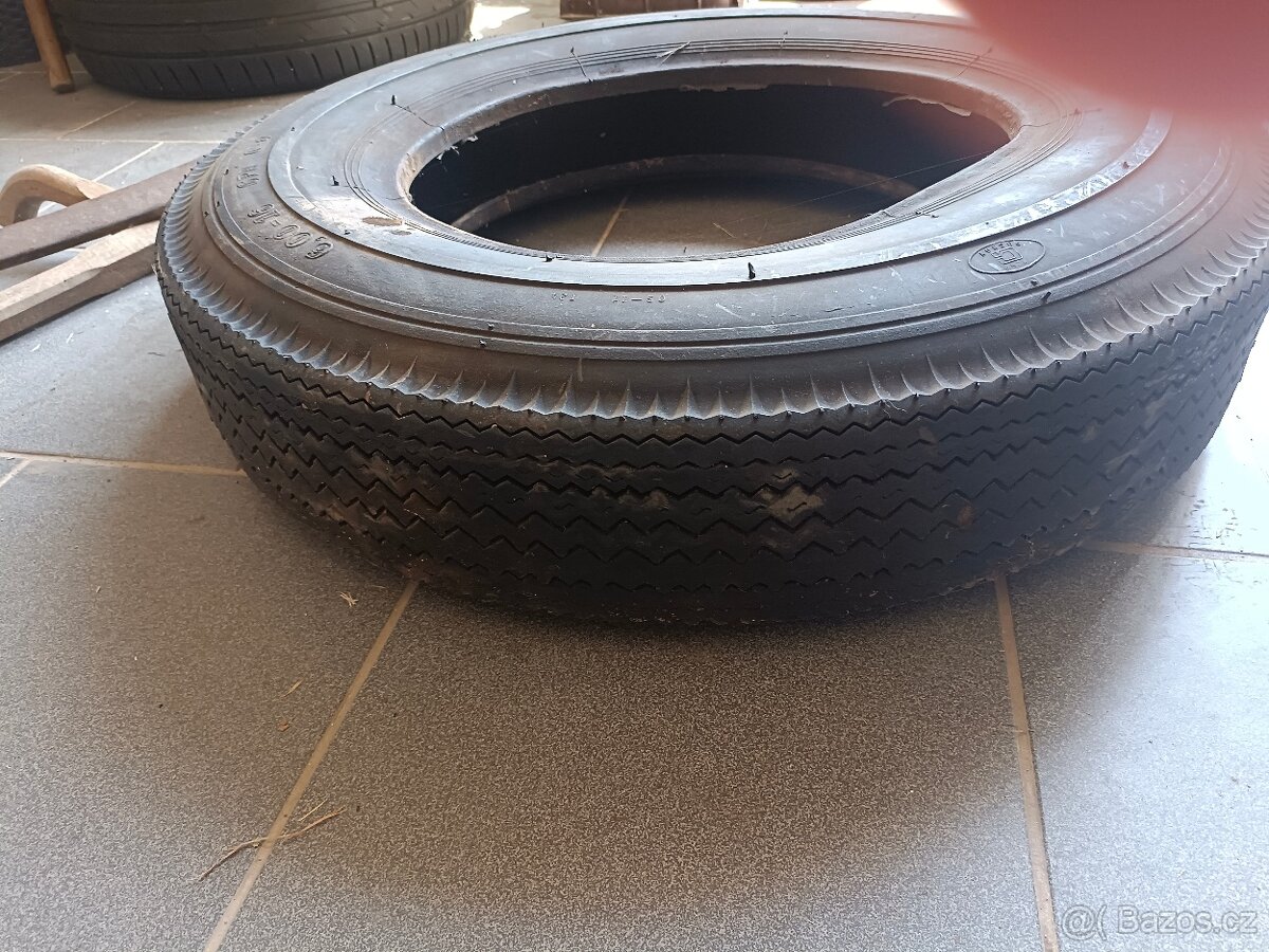 Pneu