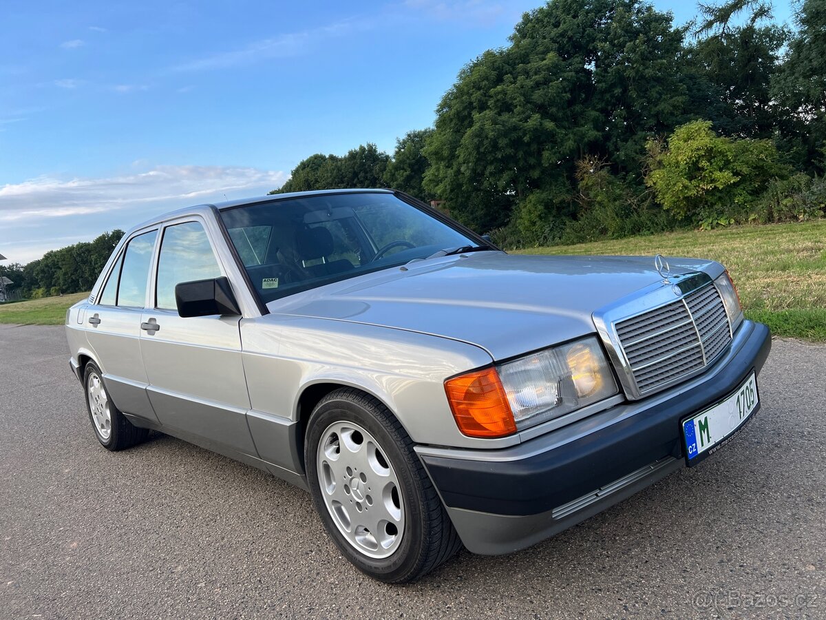 Mercedes-Benz 190 E