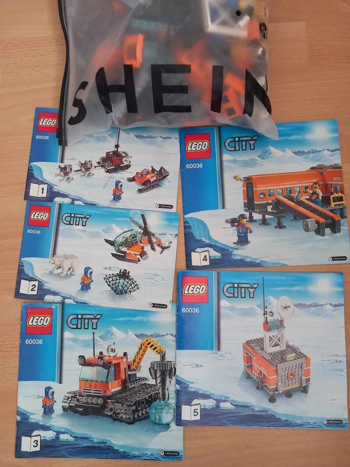 Lego City 60036 Polární základní tábor