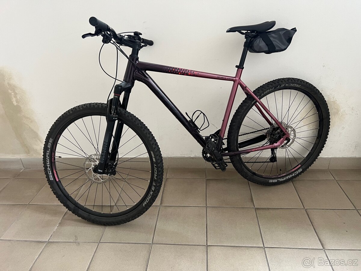 Horské kolo Stevens Devils Trail 22” 29