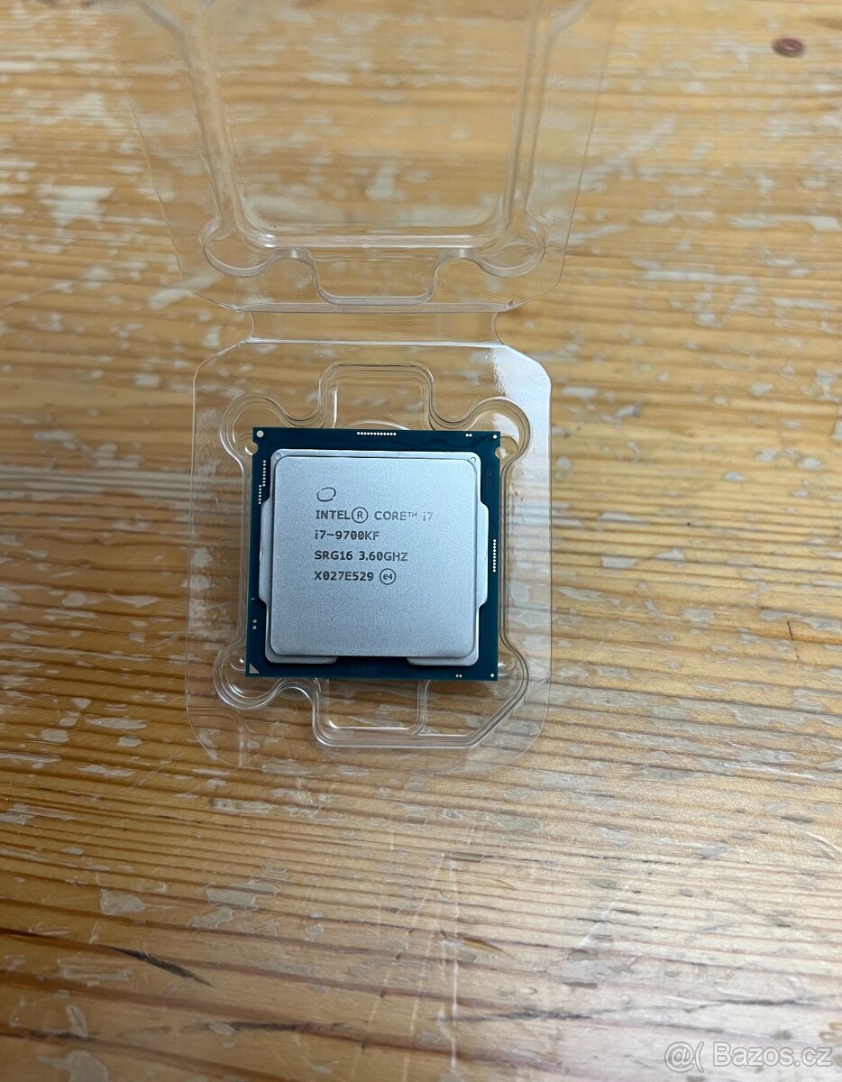 Intel i7 9700KF Socket intel 1151 8core Funkční,Záruka