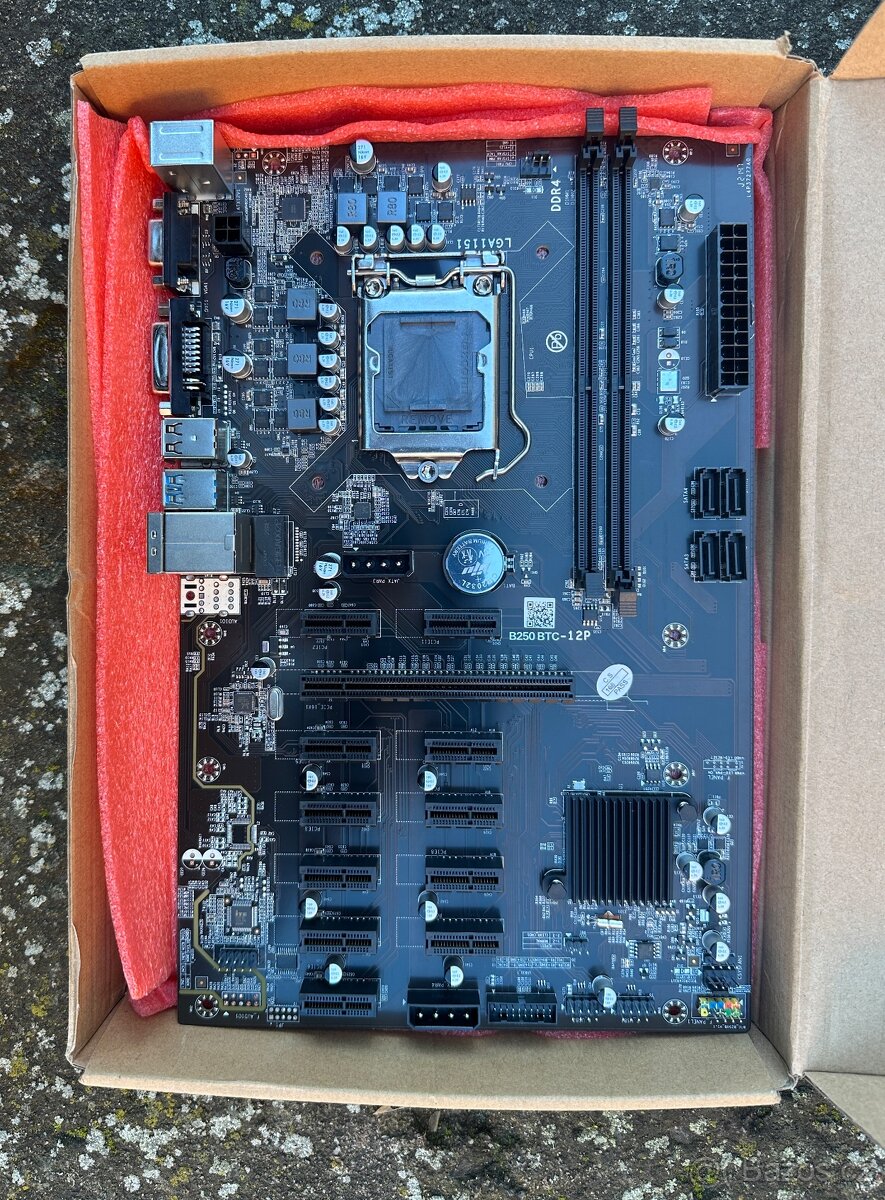Základní deska B250 BTC-12P