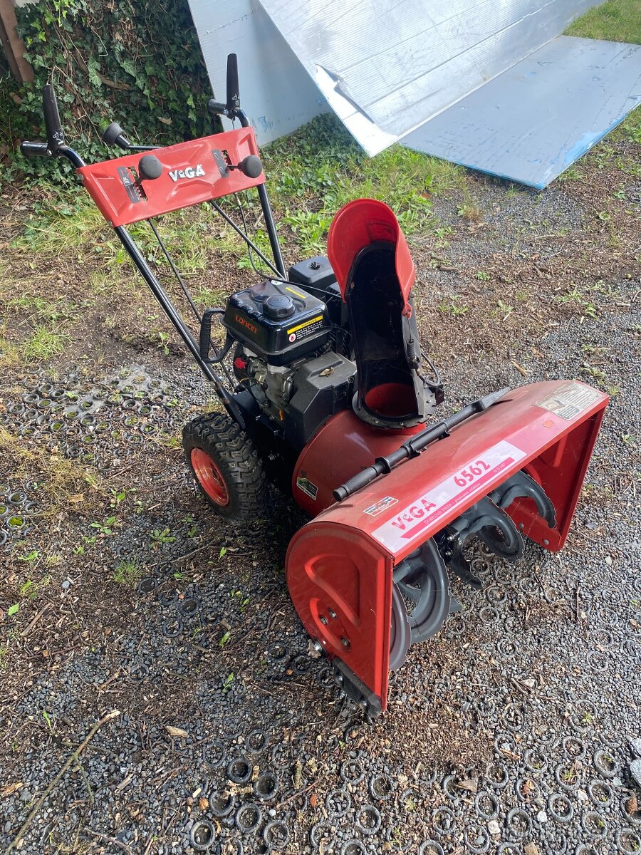 Sněžná fréza Vega 6562