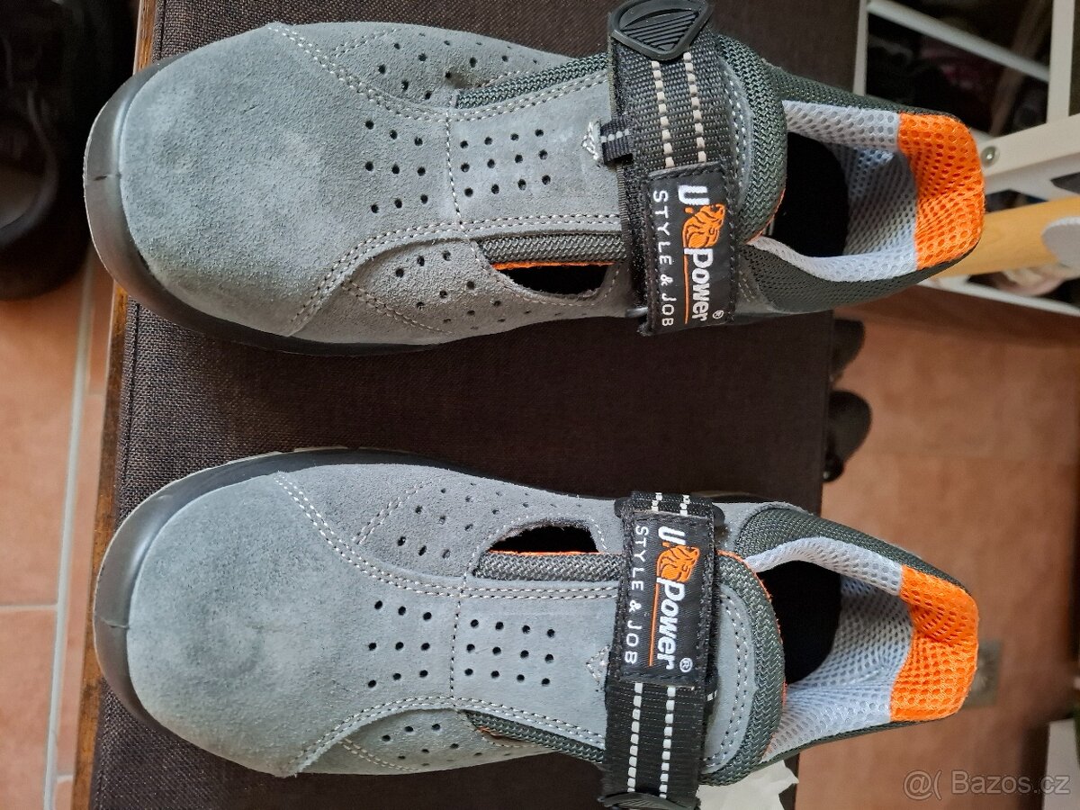 Pracovní boty U PowerPoint vel.40(6,5)