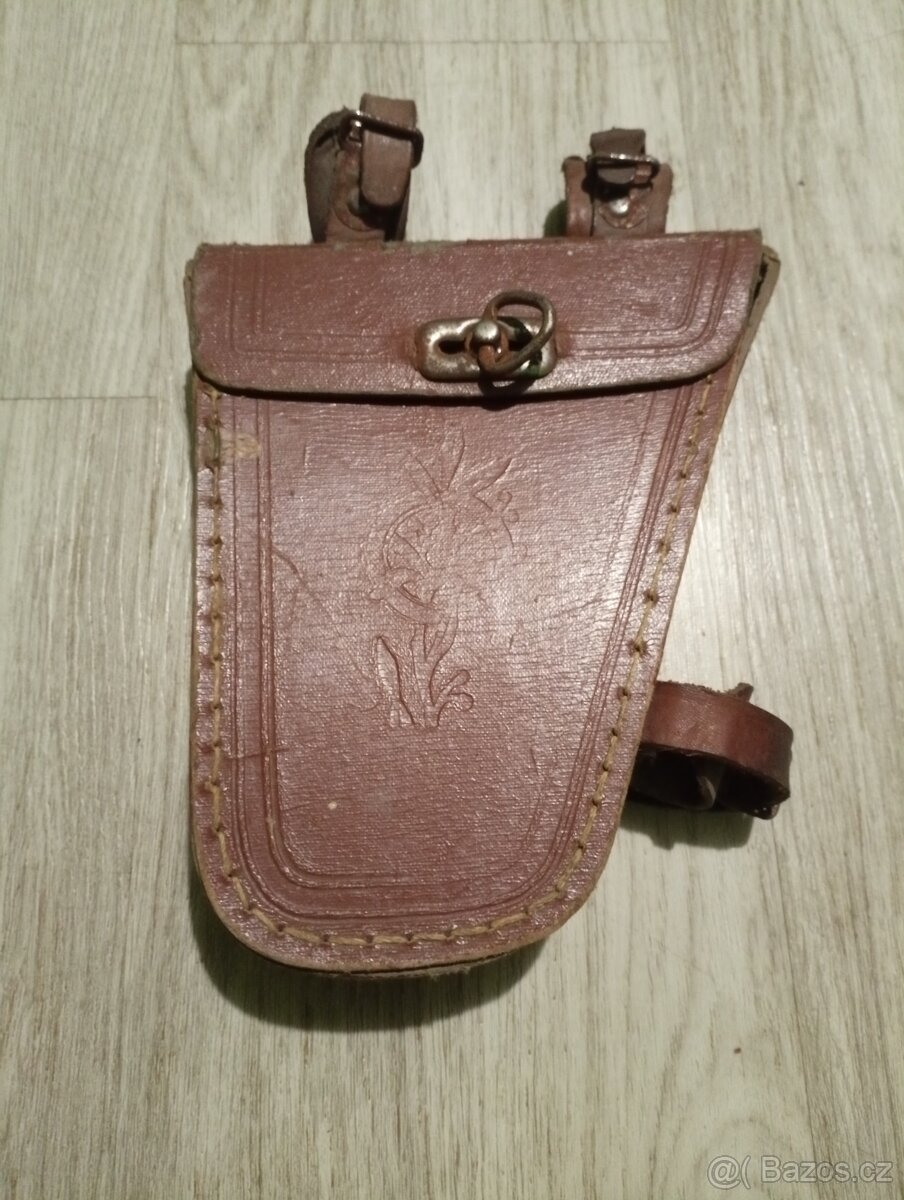 Kožená brašna na kolo