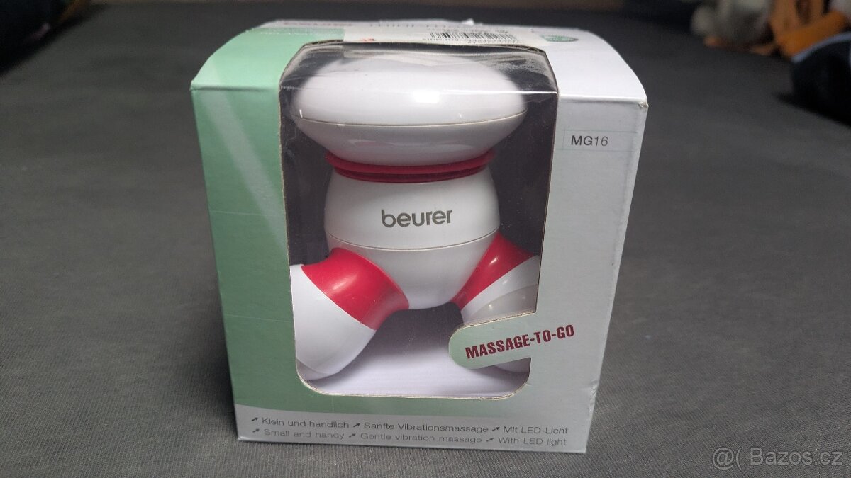 Masážní přístroj