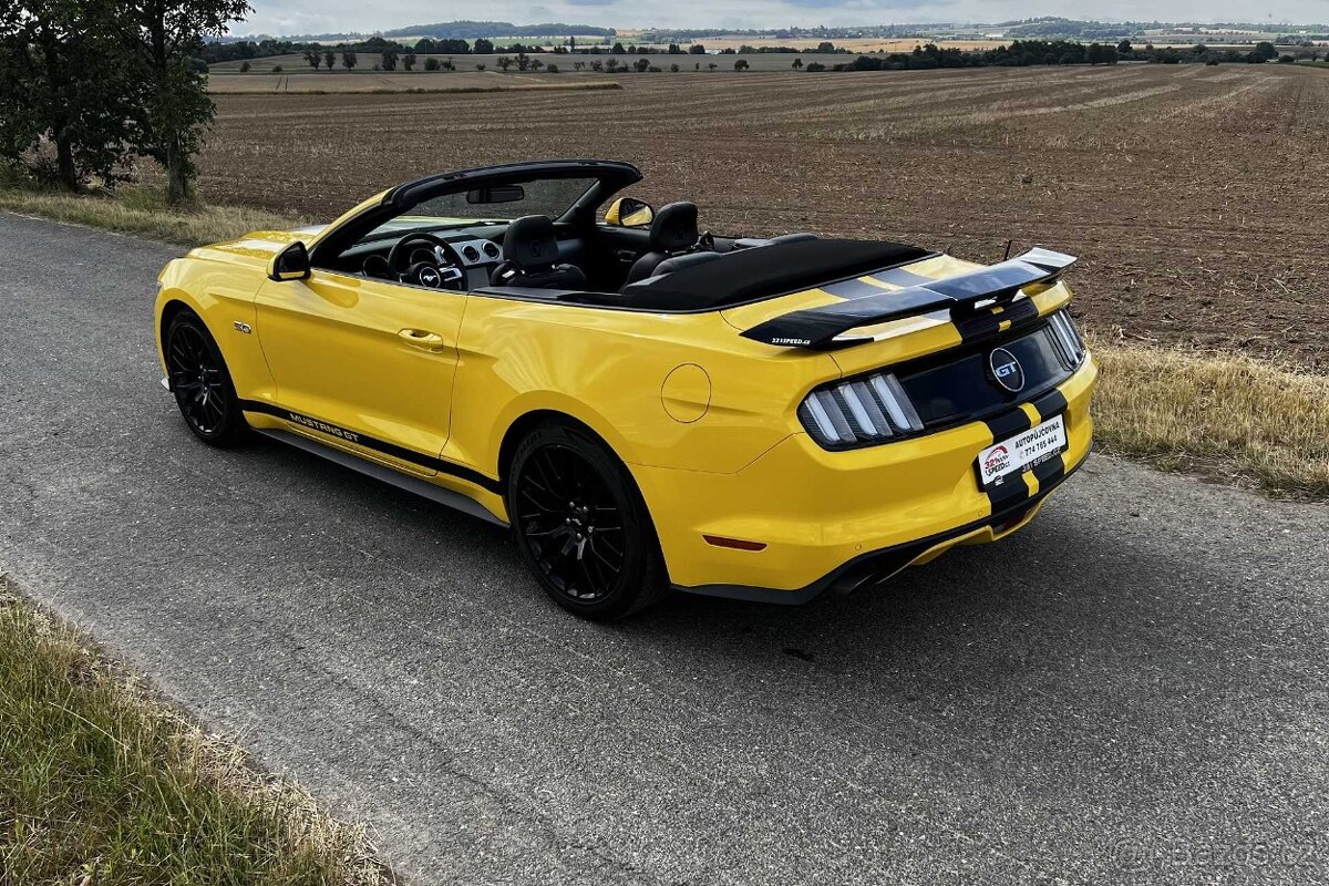 Ford Mustang GT 5.0 V8 cabrio – Poukaz