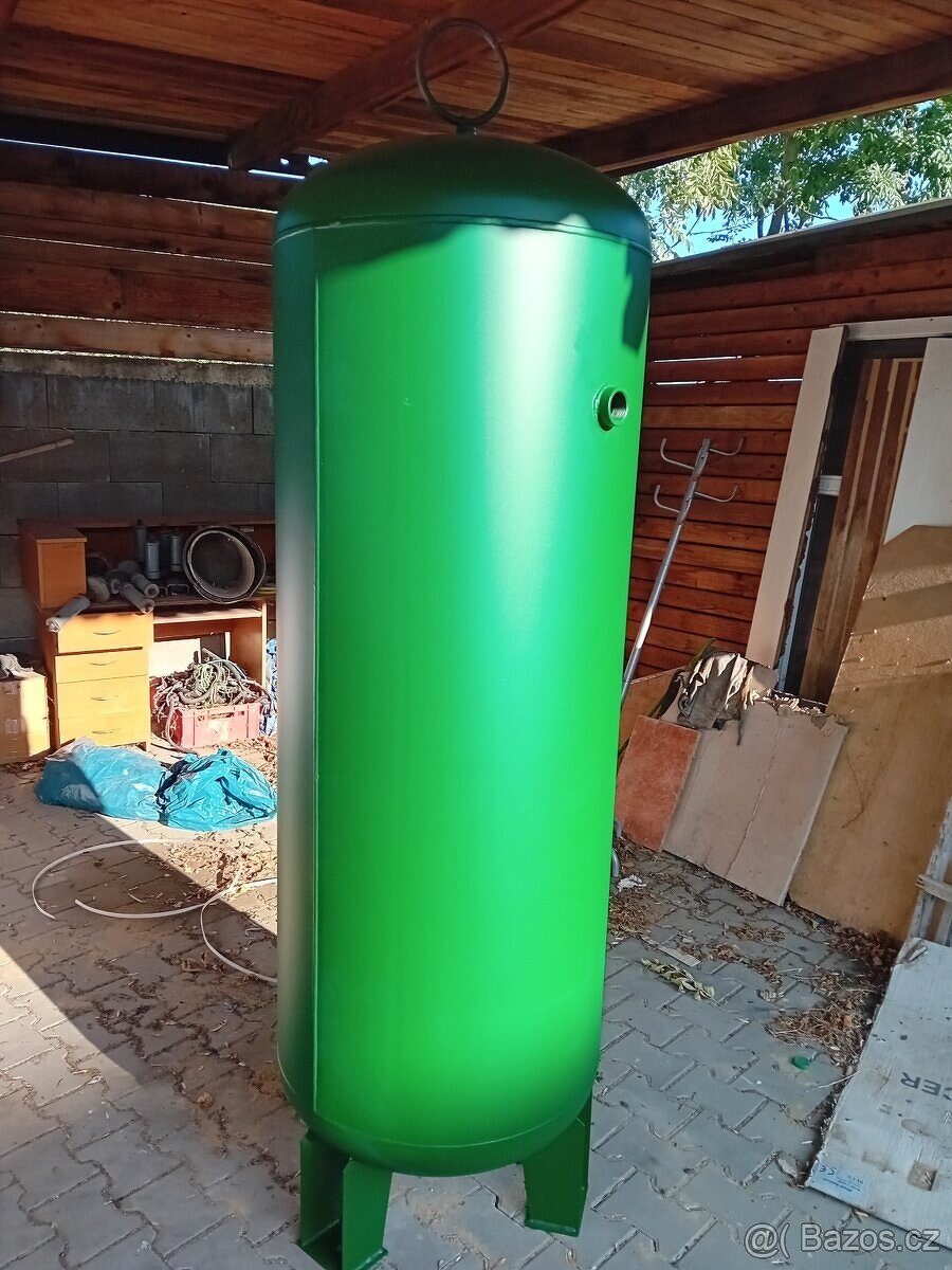 Vzduchová nádoba 600l