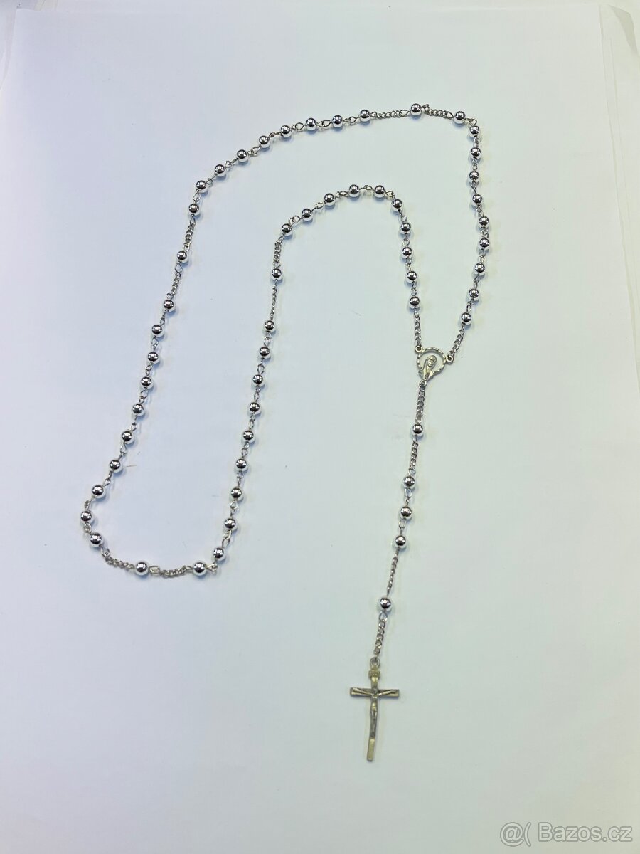 Růženec ve stříbrné barvě