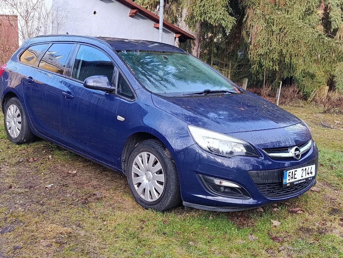 Opel Astra Sport tourer 01/2016 combi