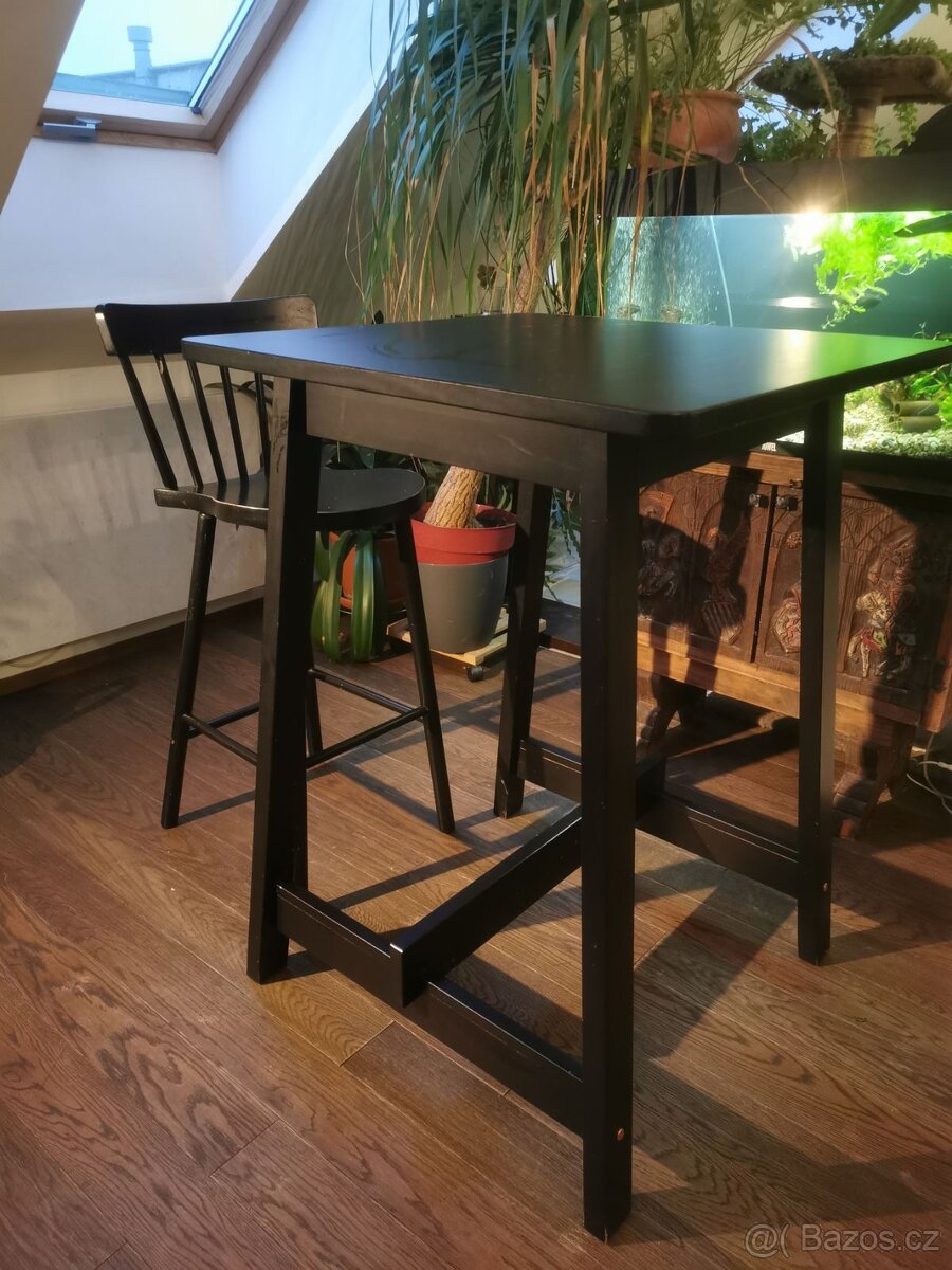 Barový stul a barová židle Ikea