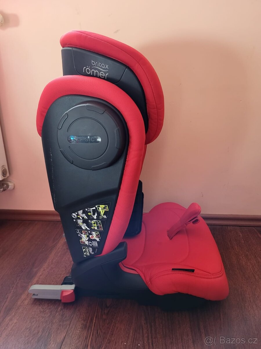 Autosedačka Römer KIDFIX III S Fire Red