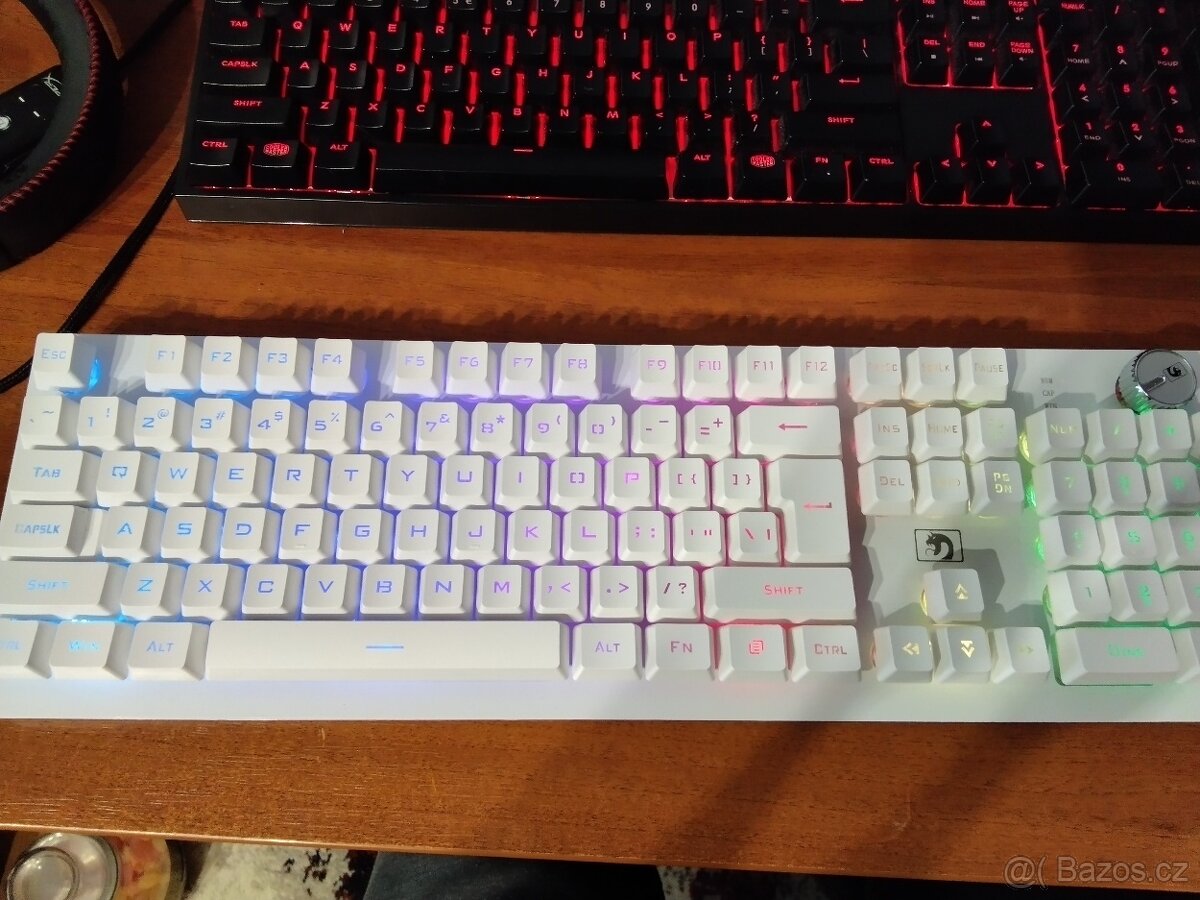 Set bezdrárové klávesnice a myši - bílý