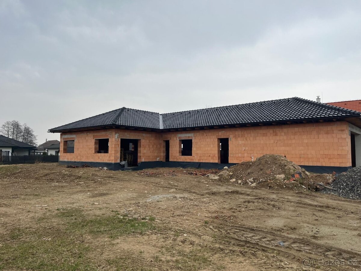Hrubá stavba rodinného domu 277m²