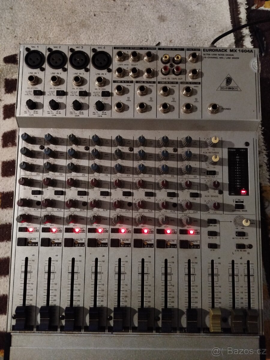 Behringer Eurorack MX1604A
