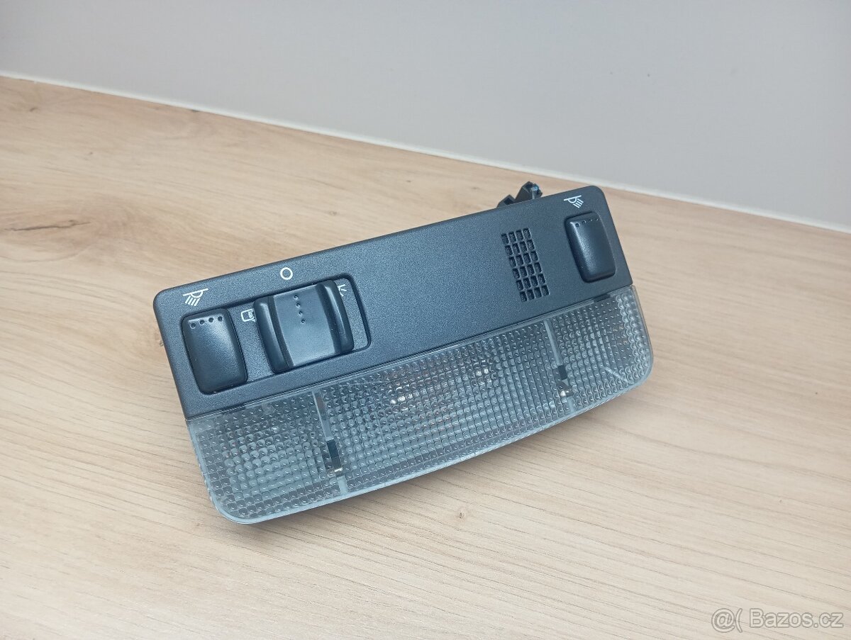 Černá stropní lampička Škoda 3B0 947 105 C