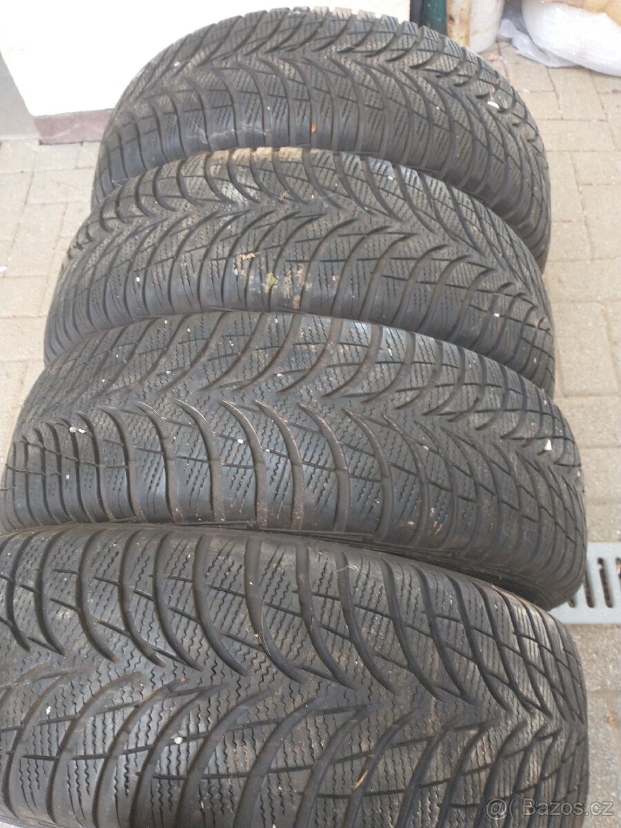 zimní pneu Seat