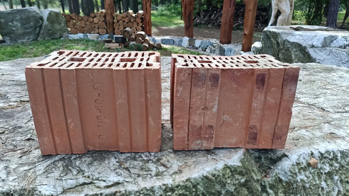 Staré cihly 500 ks
