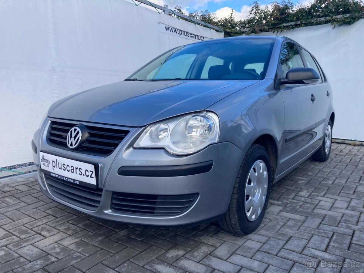 Volkswagen Polo 1,2i, klima, zadní park. senzory, nová STK