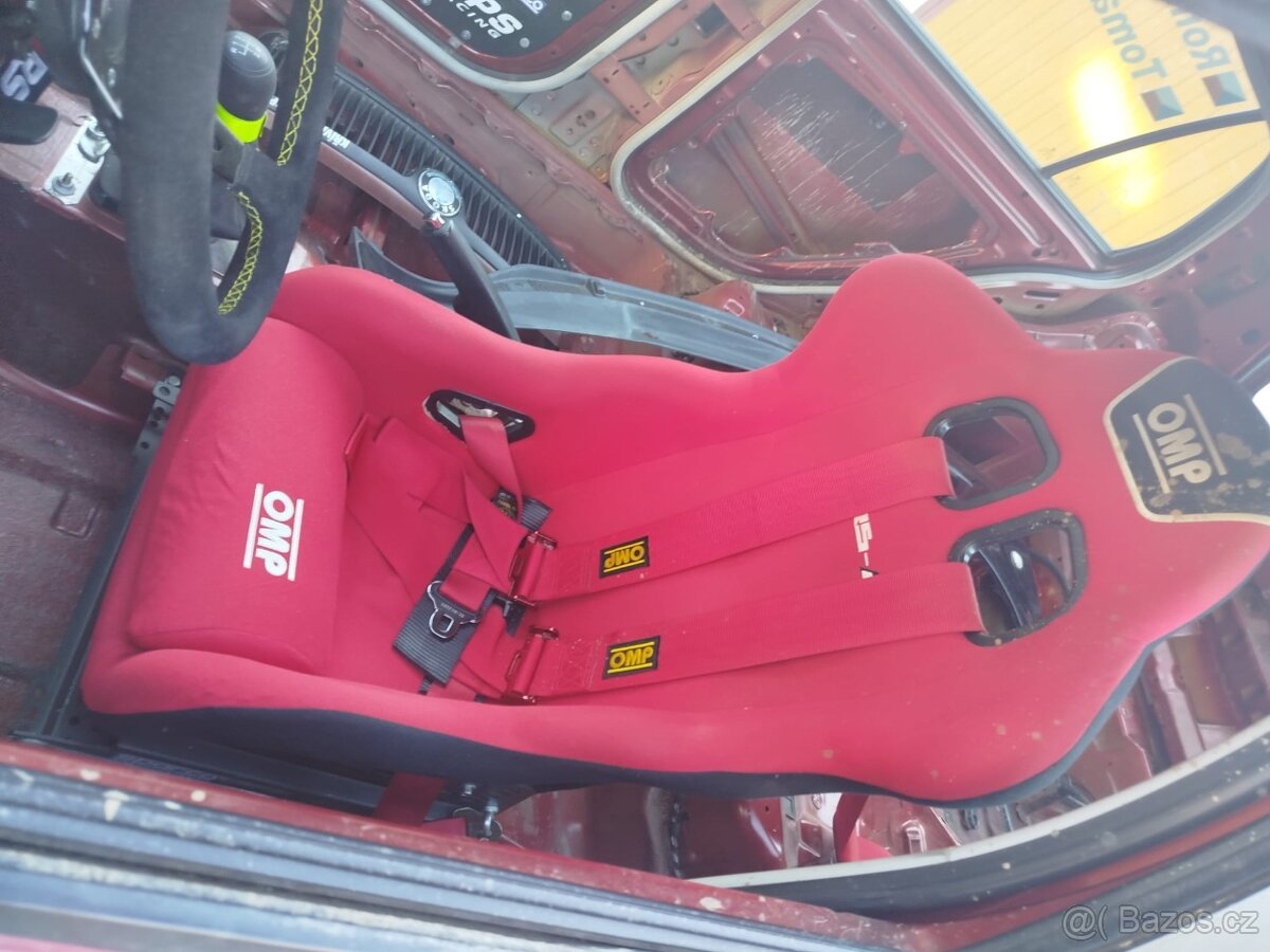 Závodní Škoda fabia