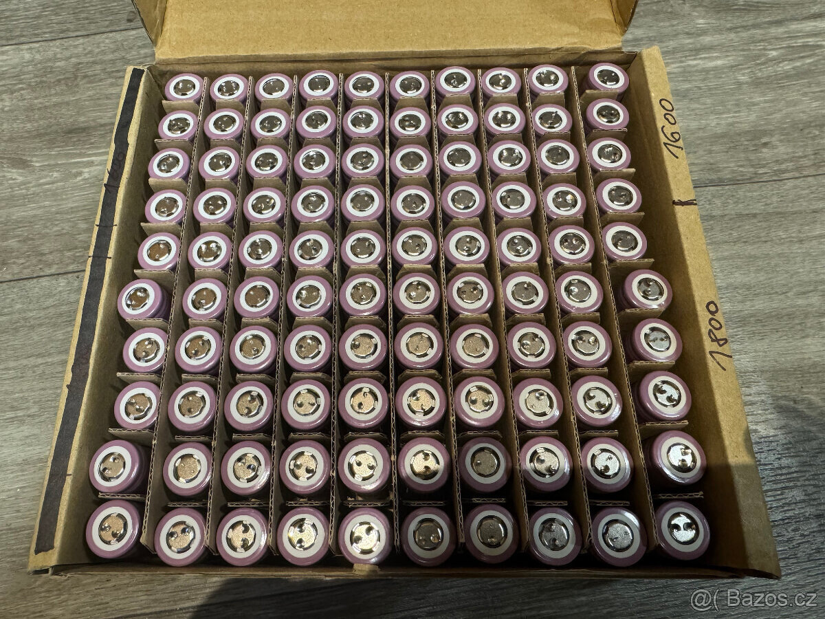 100kusů Li-Ion 18650 články baterie kapacita 1600 - 1800 mAh