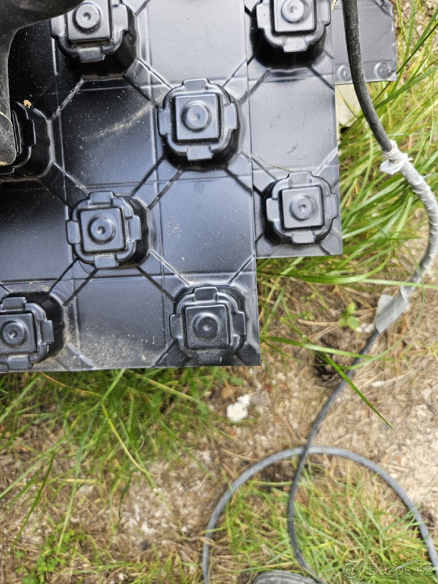 Systemova deska na podlahovku