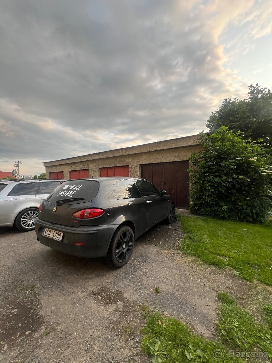 Alfa Romeo 147