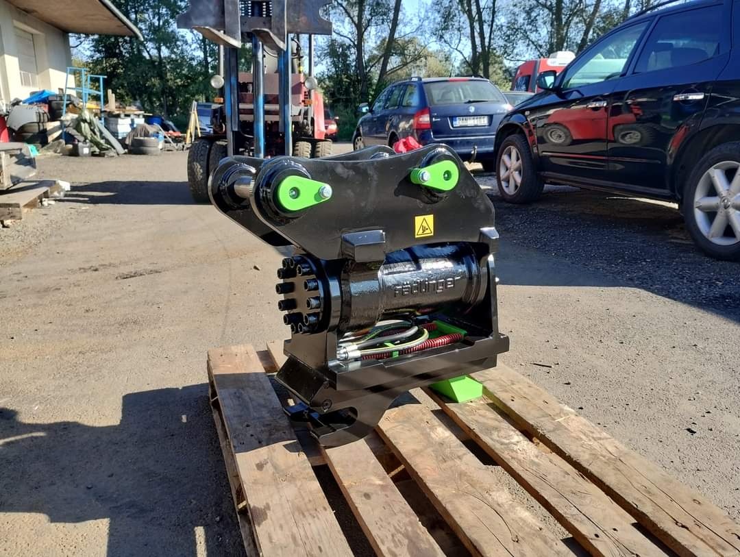 Naklápěcí hlava JCB 3CX 4CX