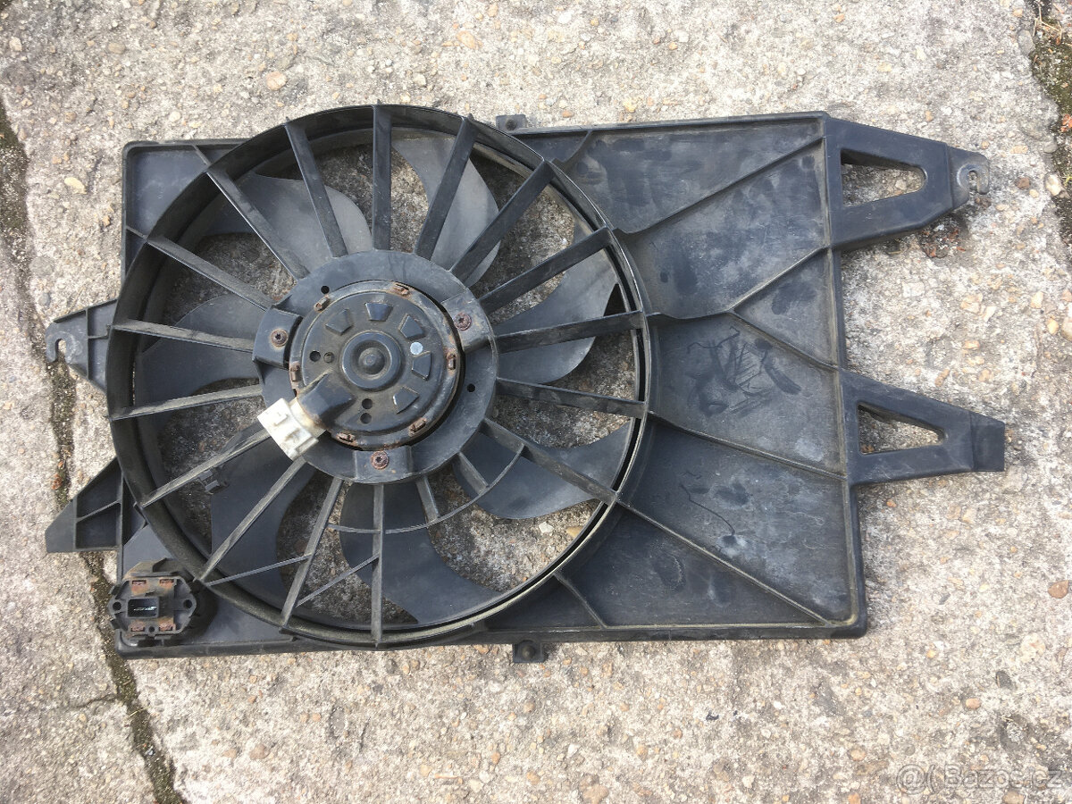 Ventilátor chladiče Ford Mondeo mk3 benzín